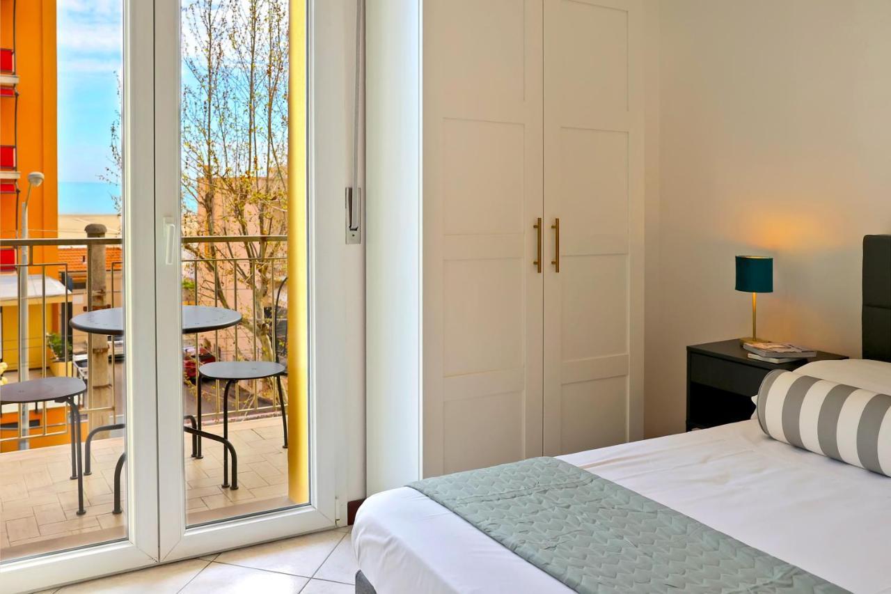 Appartamenti Leone - Vista Mare - Pet Friendly Rimini Kültér fotó