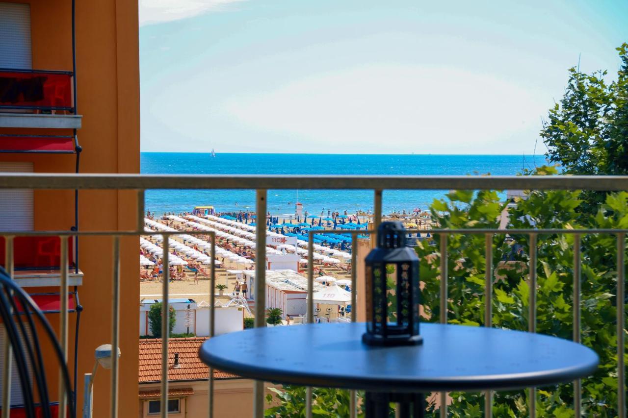 Appartamenti Leone - Vista Mare - Pet Friendly Rimini Kültér fotó